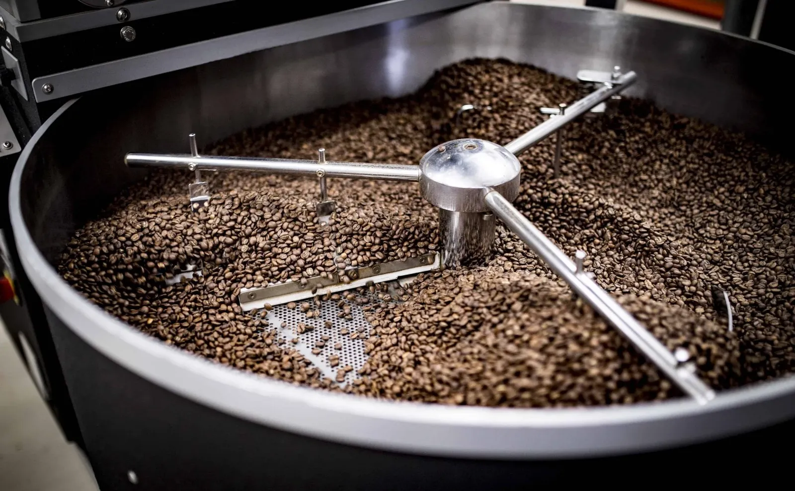 Planta industrial de maquila de café private label — tueste y procesamiento Transxpo
